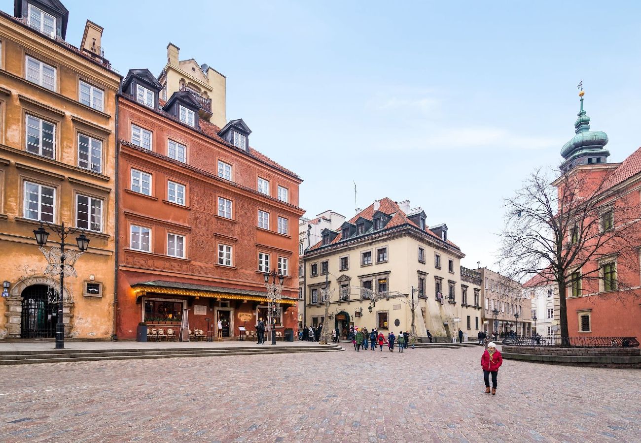 Ferienwohnung in Warszawa - Pl. Zamkowy 1/13 m.14^