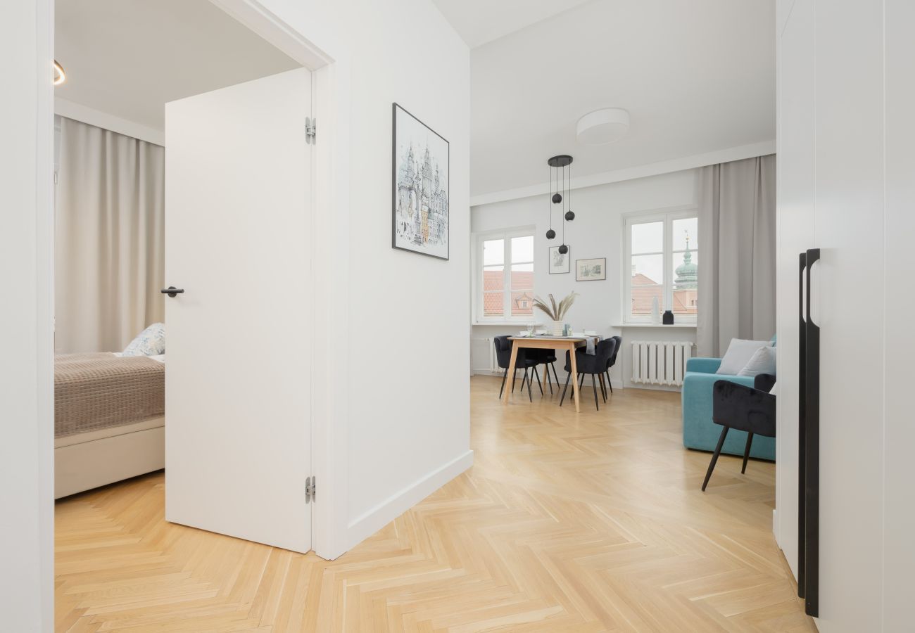 Ferienwohnung in Warszawa - Pl. Zamkowy 1/13 m.15^