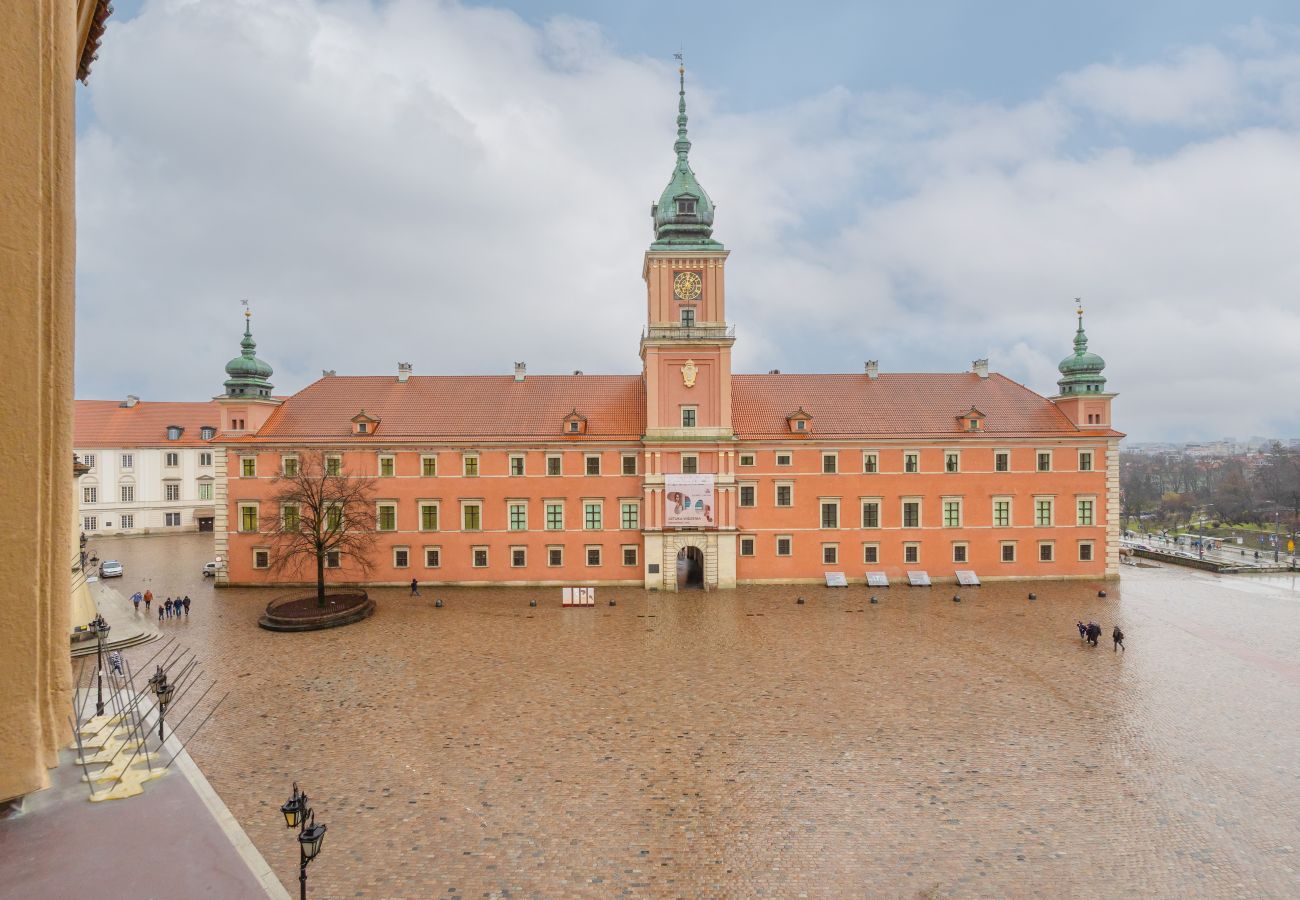 Ferienwohnung in Warszawa - Pl. Zamkowy 1/13 m.15^