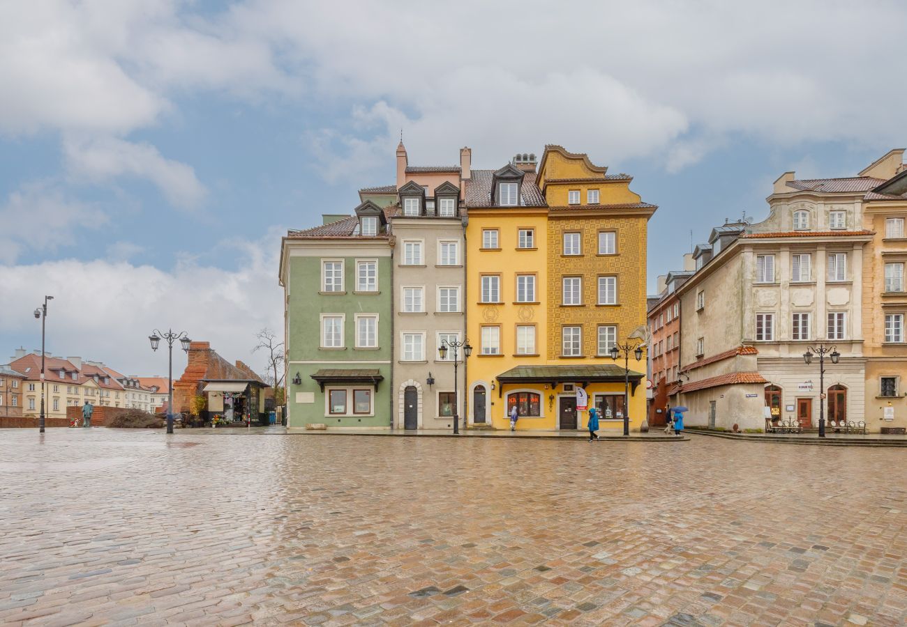 Ferienwohnung in Warszawa - Pl. Zamkowy 1/13 m.15^