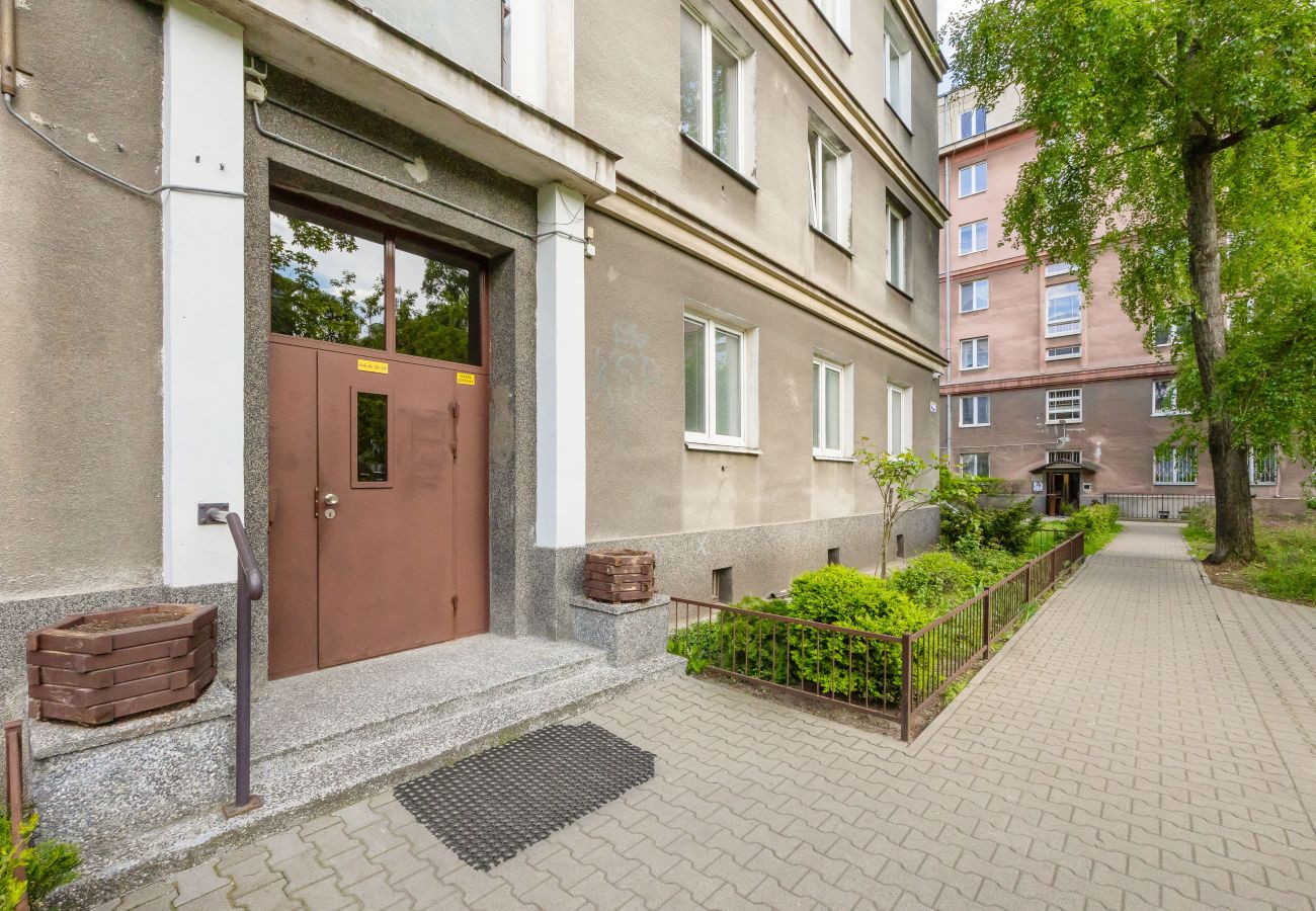 Ferienwohnung in Warszawa - Pl. Hallera 6B/34