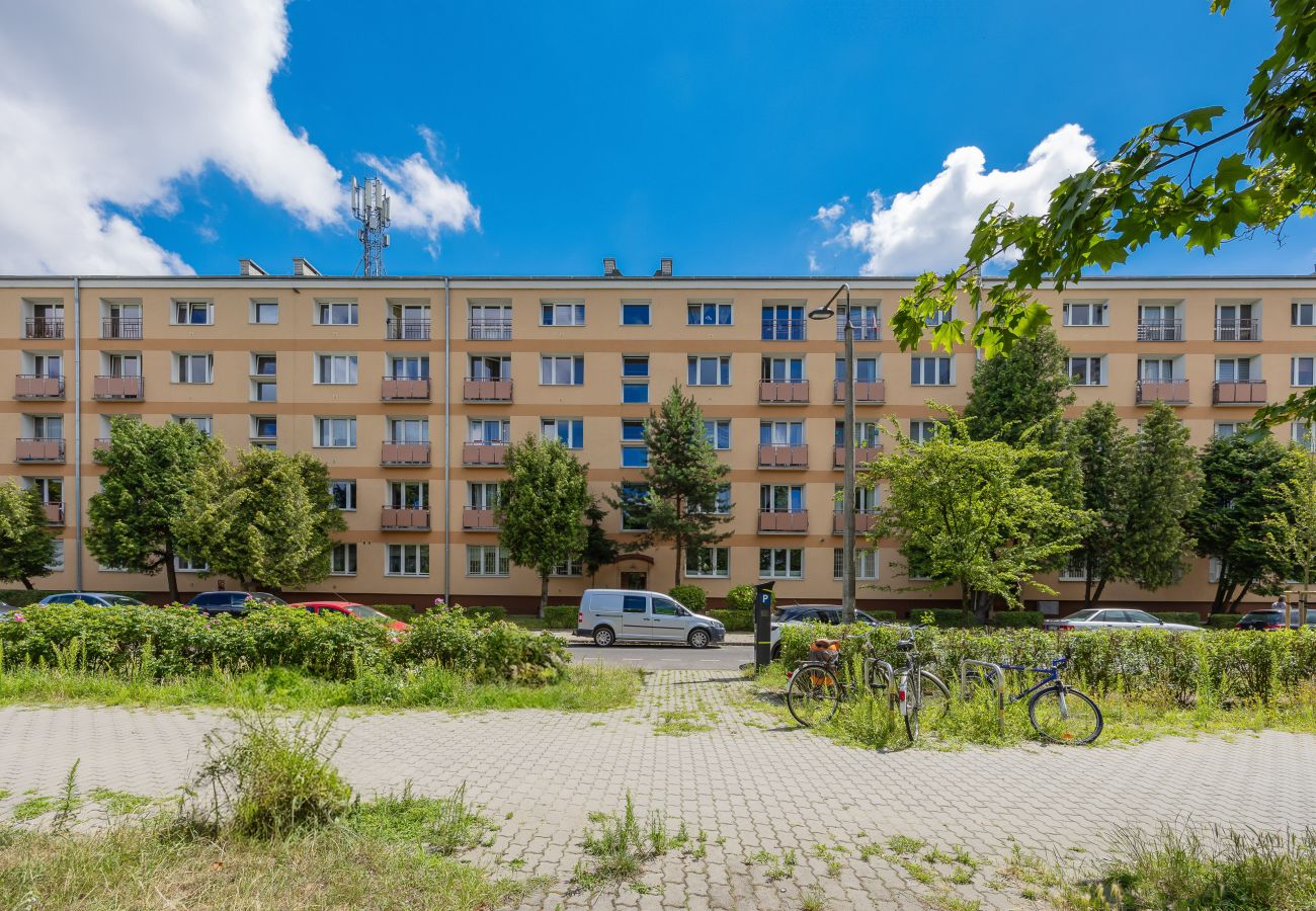 Ferienwohnung in Warszawa - Darwina 18/104