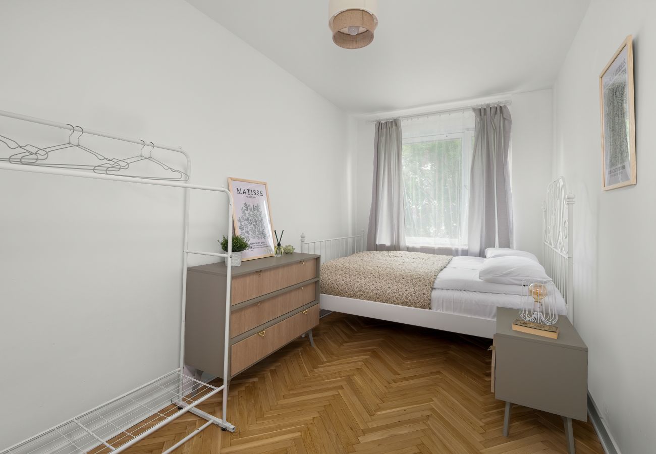 Ferienwohnung in Poznań - Os. Pod Lipami 2F/70