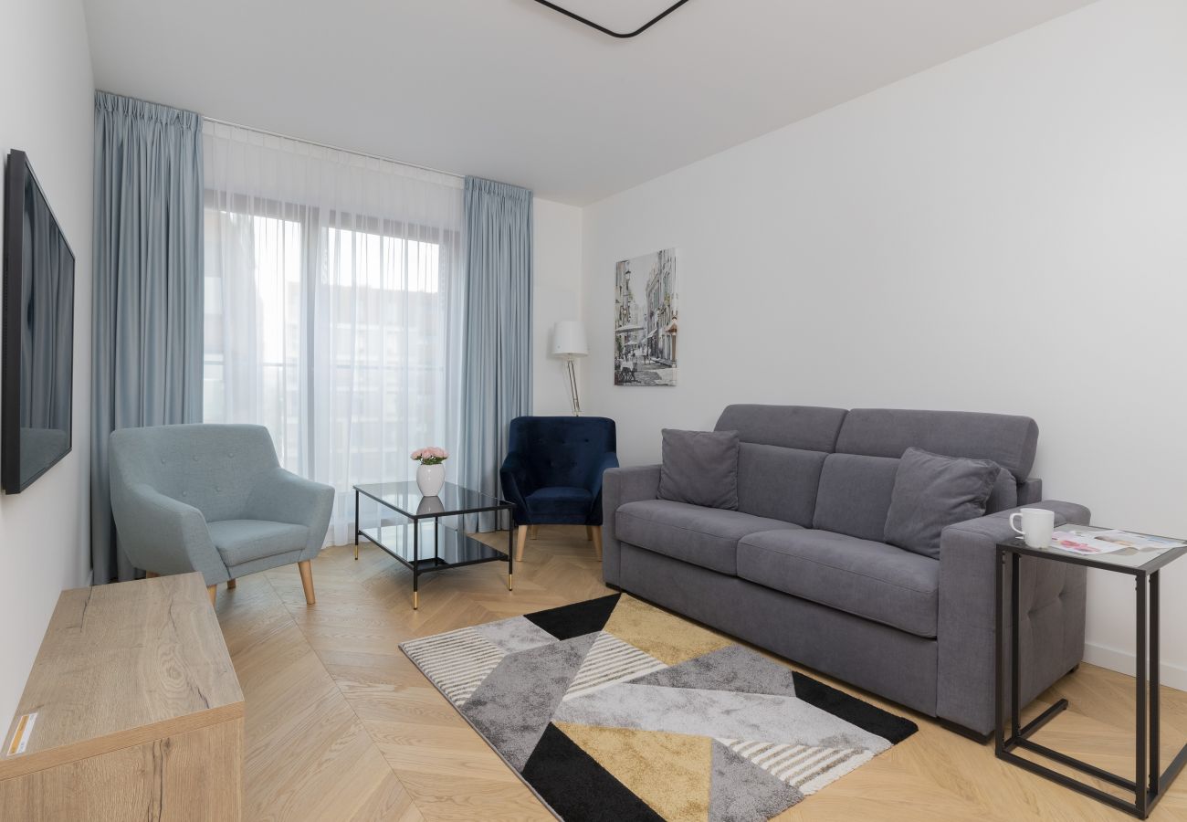 Apartment in Warszawa - Okrzei 8/20