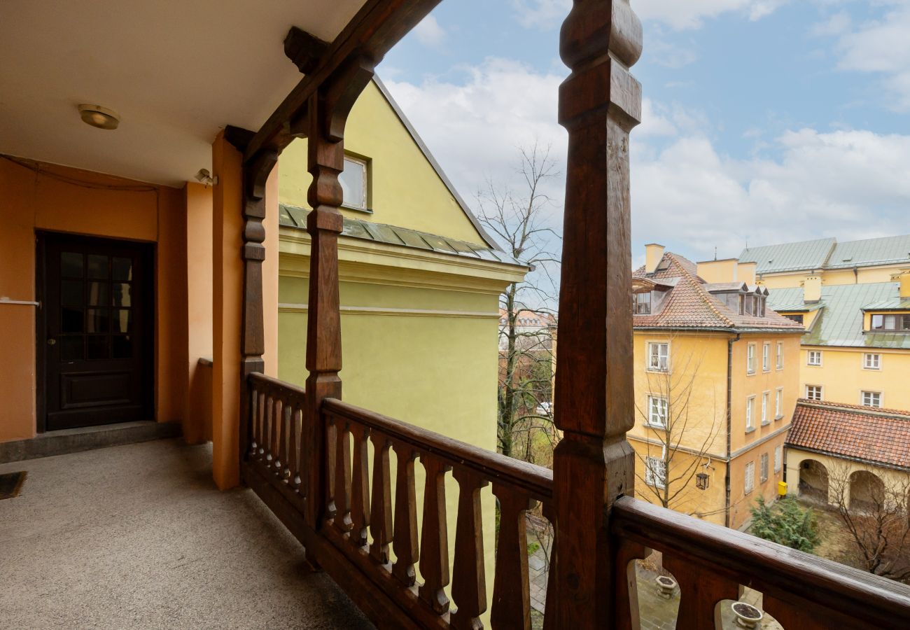 Apartment in Warszawa - Pl. Zamkowy 1/13 m.15^