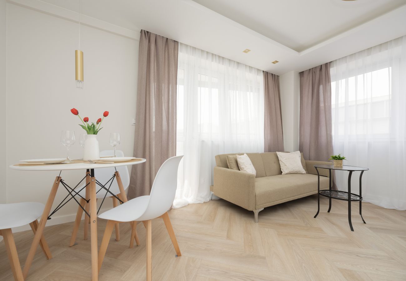 Apartment in Warszawa - Chmielna 35/43^