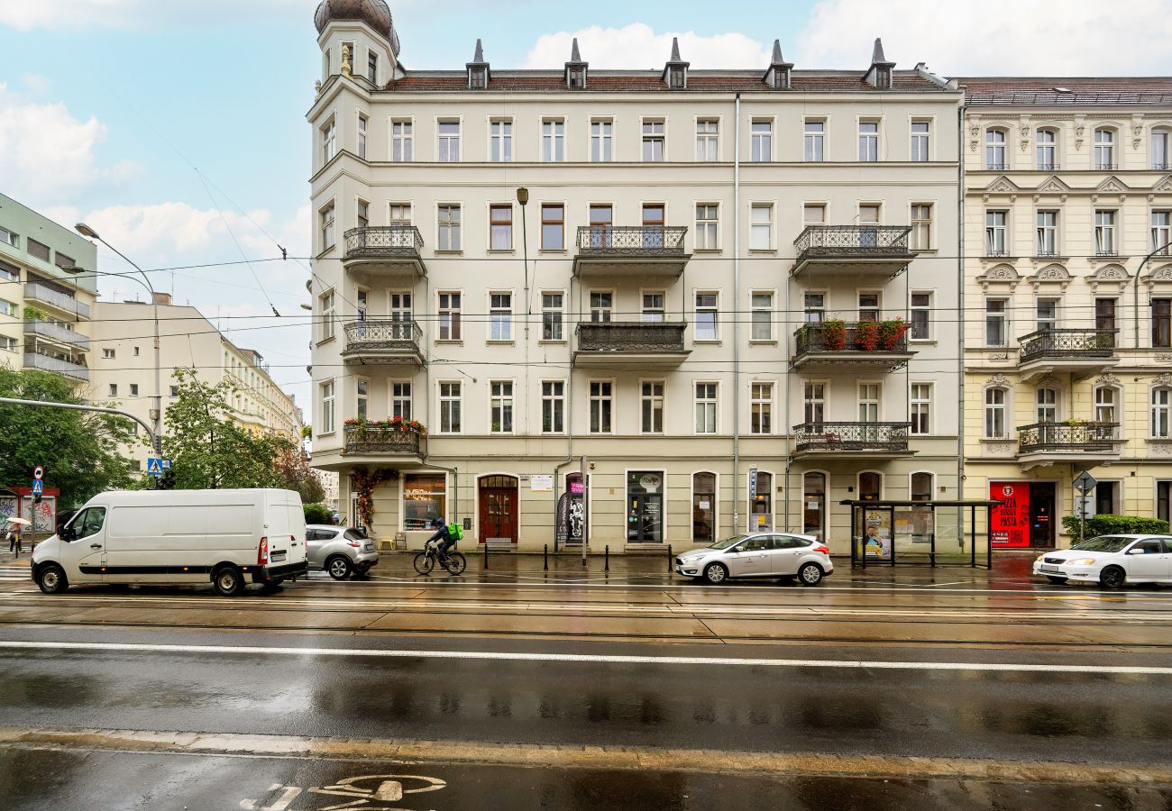 Apartment in Wrocław - Jedności Narodowej 161/163 m.7