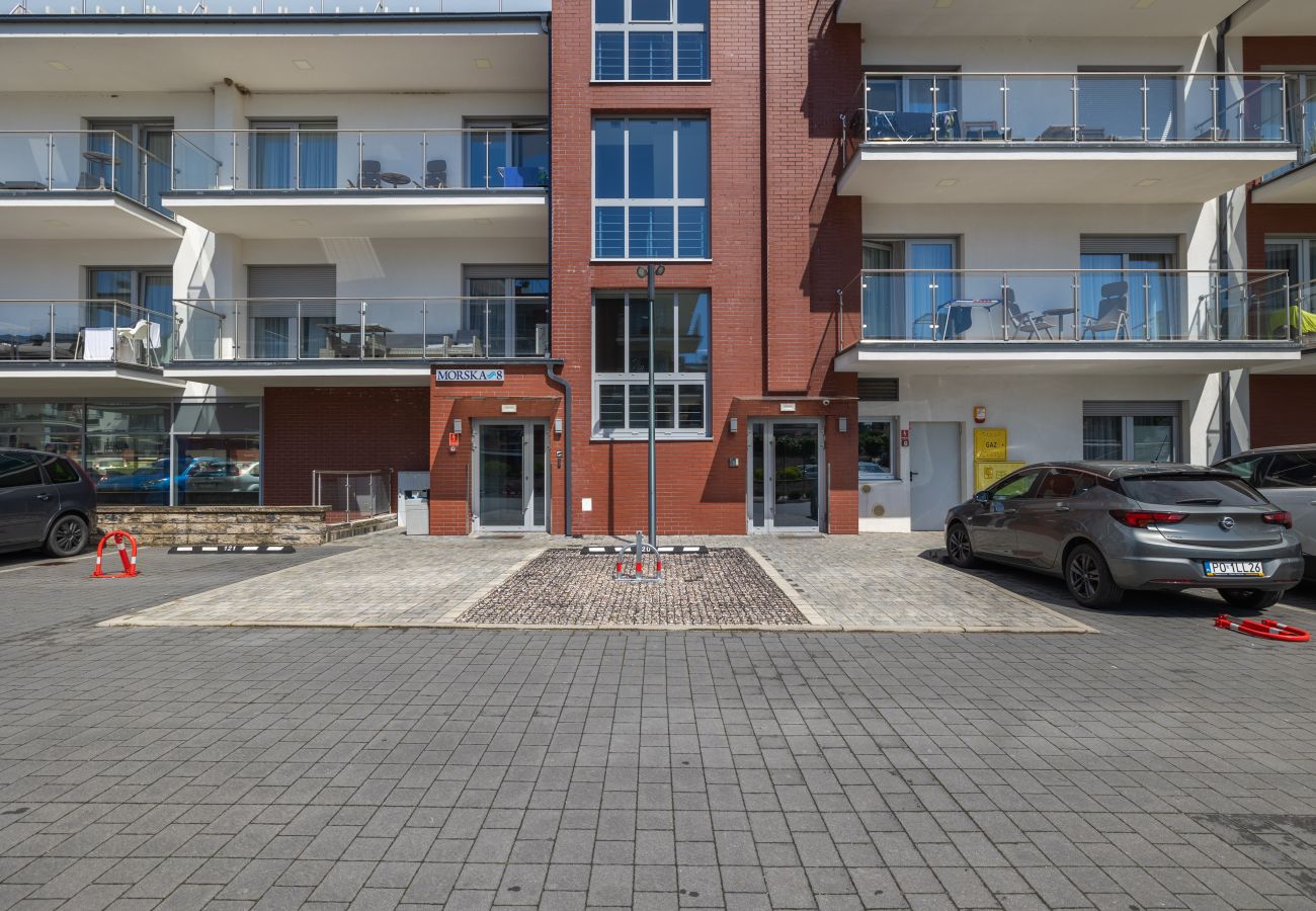 Apartament w Rewal - Morska 8/2*